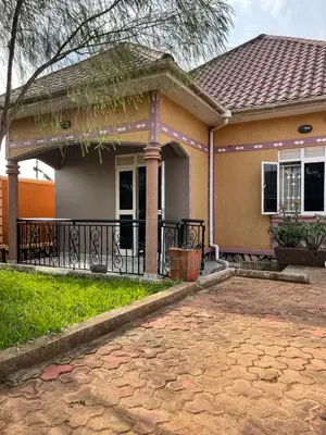 3bdrm House in Division A for sale