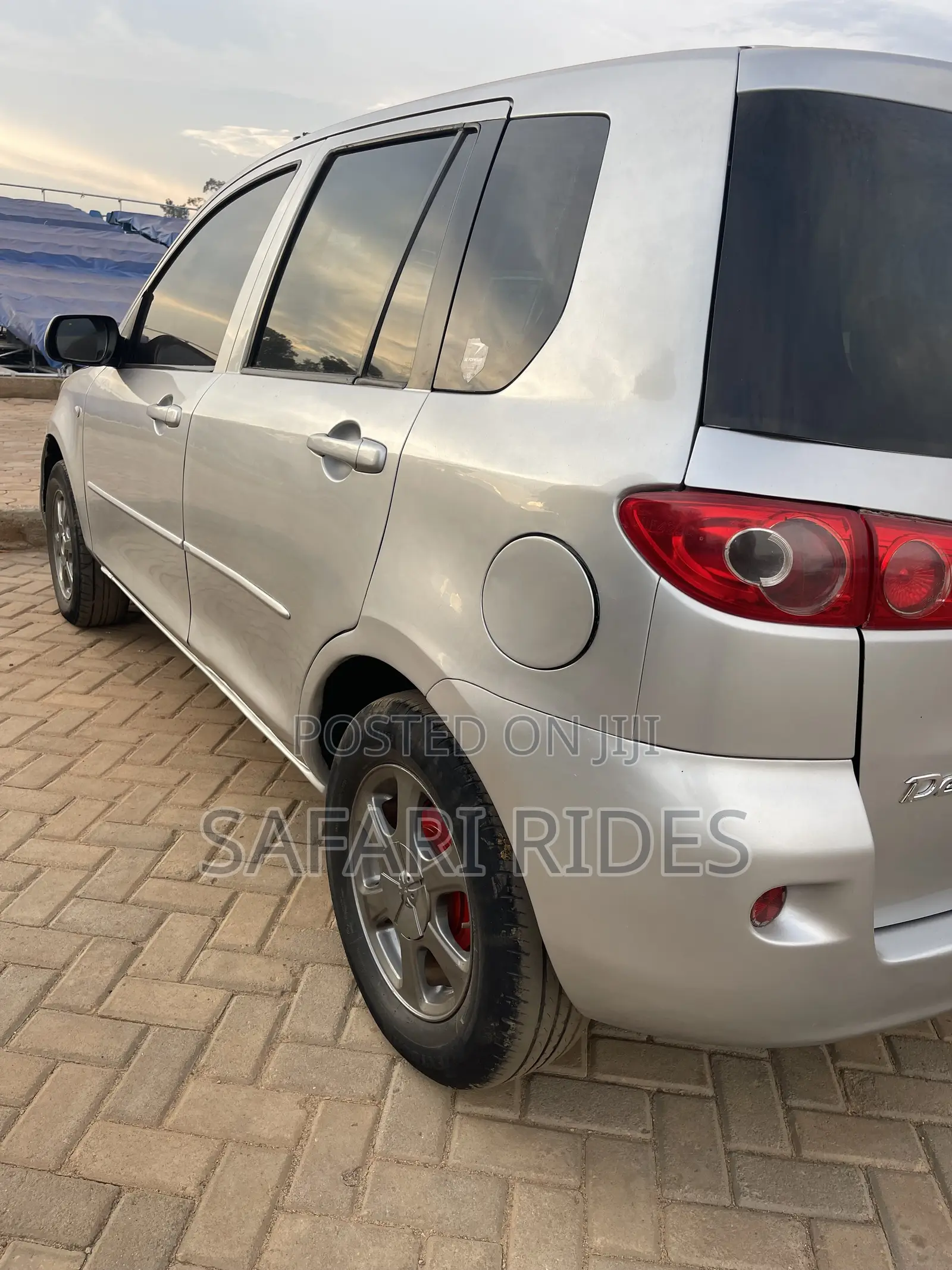 Mazda Demio 2006 Silver