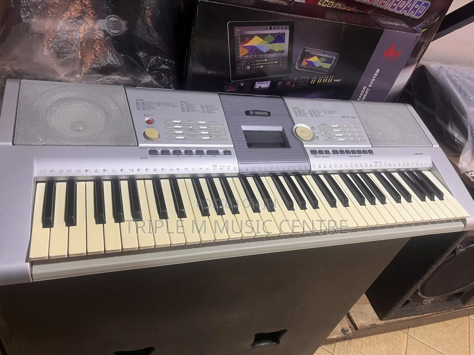 Yamaha PSR 295 Keyboard