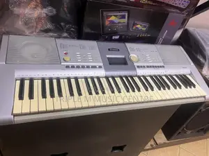 Yamaha PSR 295 Keyboard