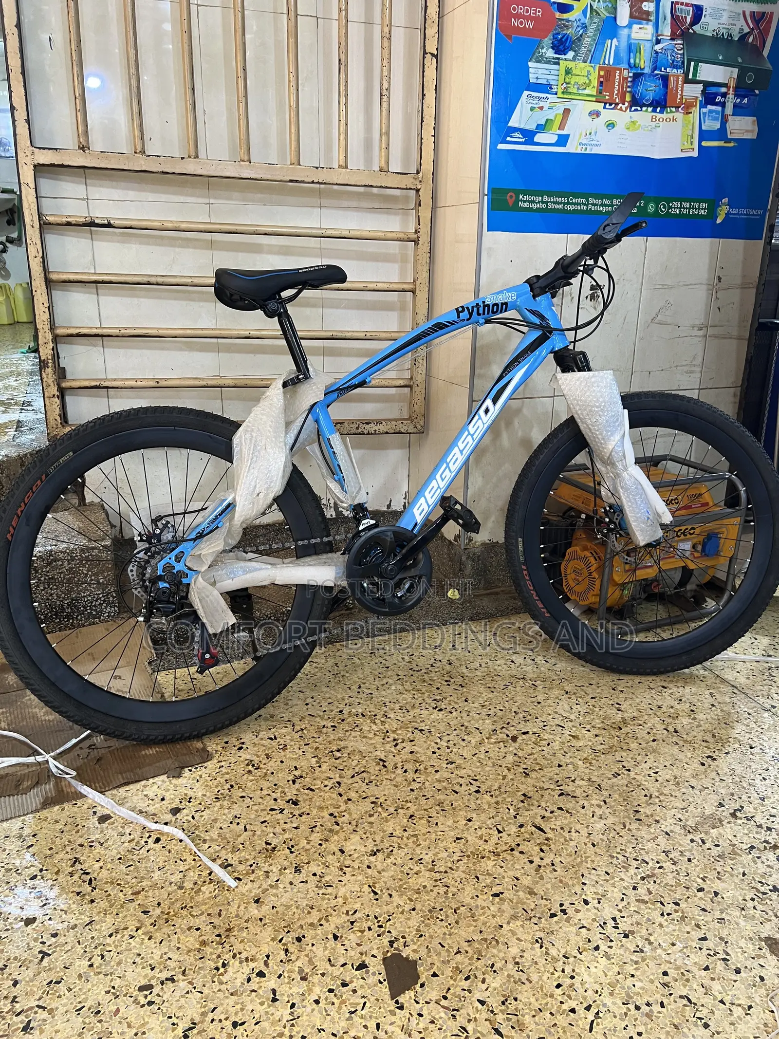 Python Bicycle Size 26 Light Blue
