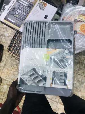 Expanding Cutlery, Utensils and Gadgets Organizer