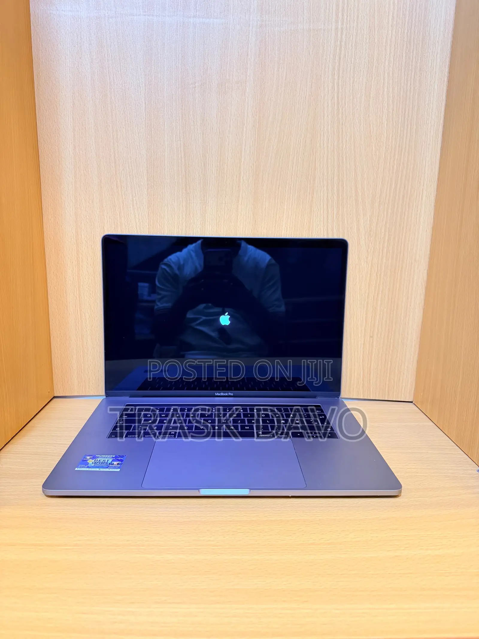 Laptop Apple MacBook Pro 2017 16GB Intel Core i7 SSD 1T