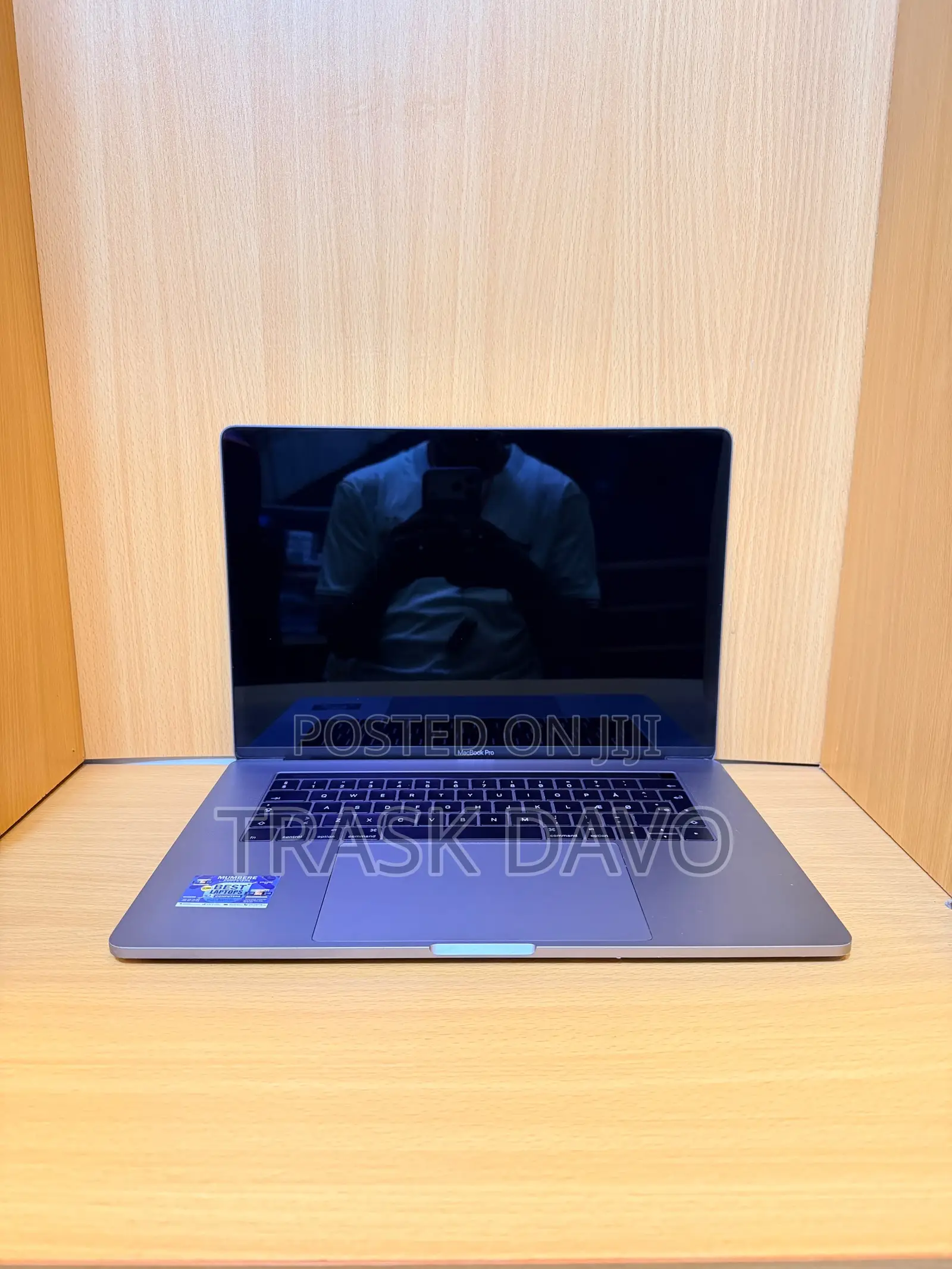 Laptop Apple MacBook Pro 2017 16GB Intel Core i7 SSD 1T