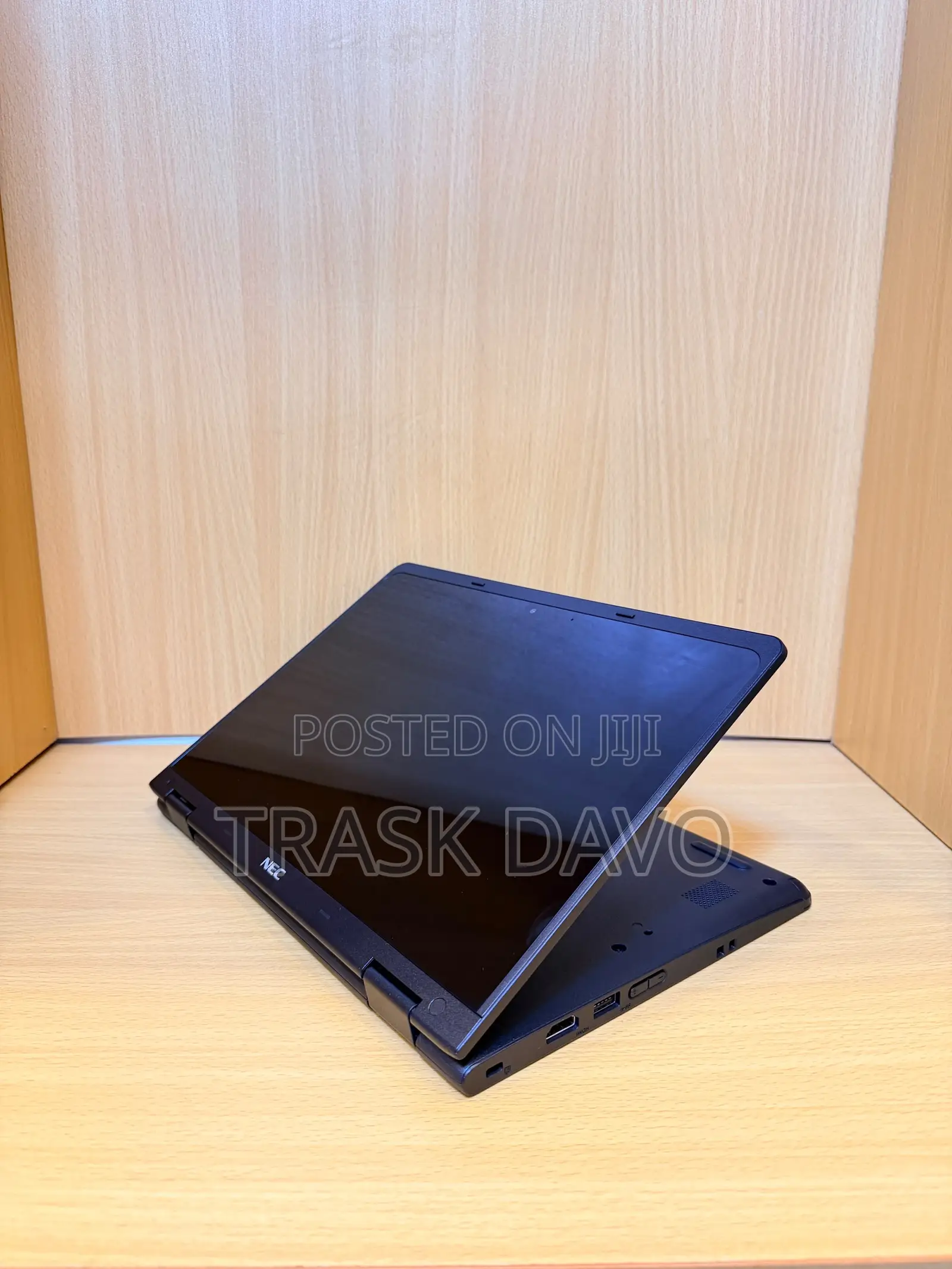 Laptop NEC N22G 4GB Intel Celeron SSD 128GB