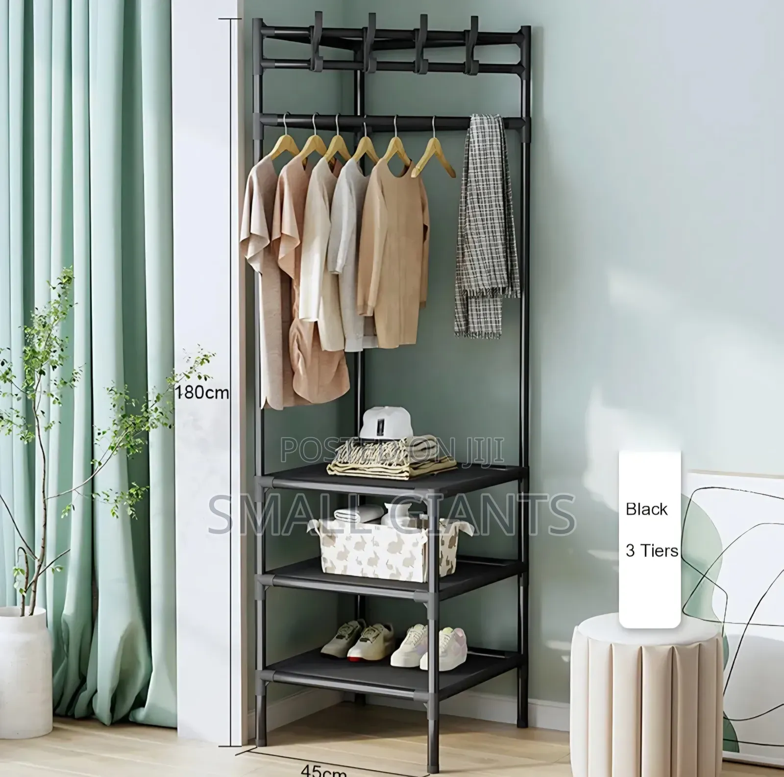 Multifunctional Simple Metallic Corner Rack