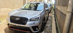 Subaru Forester 2019 Silver