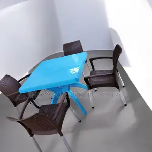 Stackable Dining Plastic Table and Chairs Garden Bars Hotels Lounge