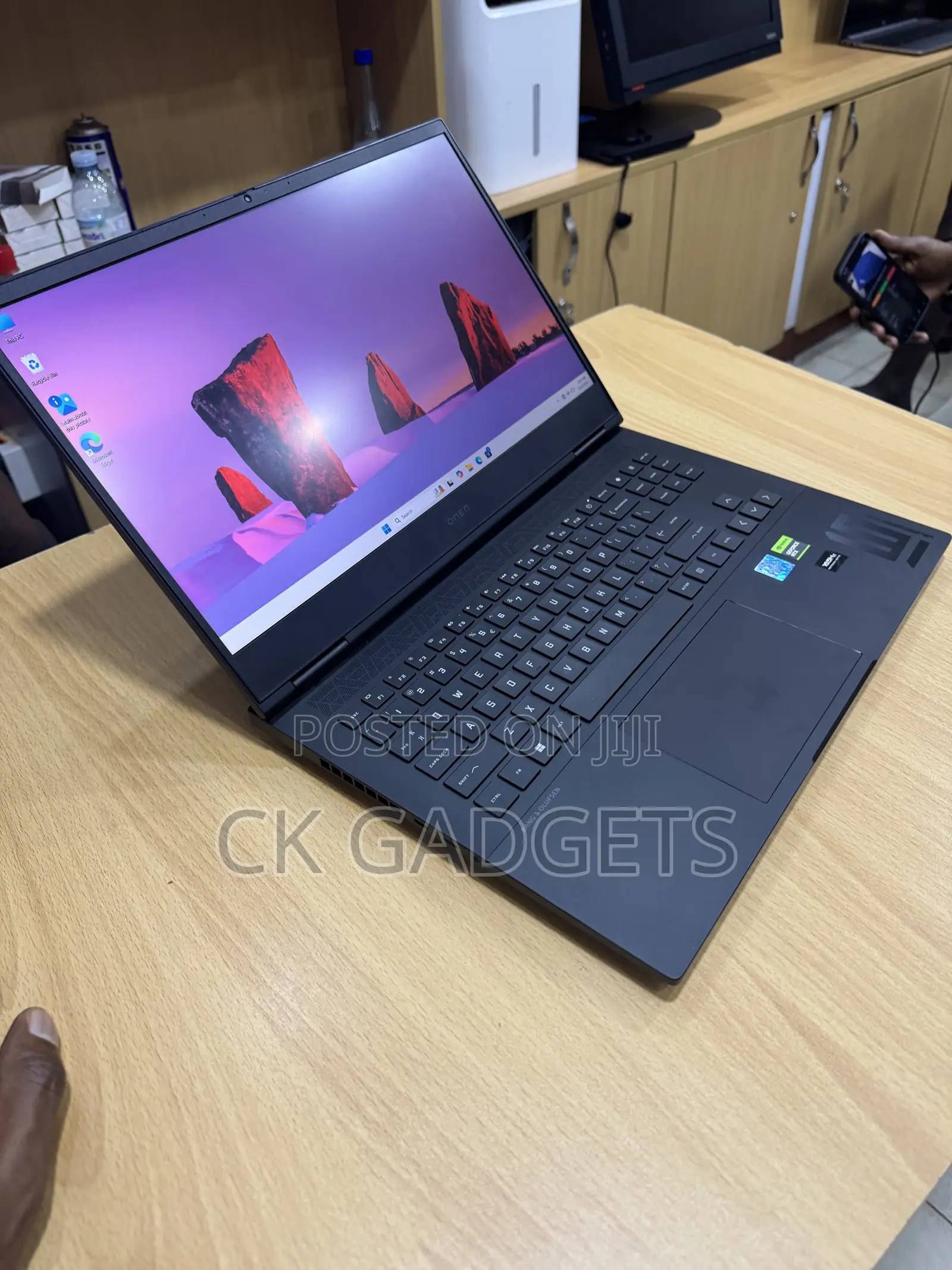 New Laptop HP Omen 16 32GB Intel Core i7 SSD 512GB