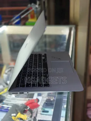 Laptop Apple MacBook Air 2017 8GB Intel Core i7 SSD 128GB
