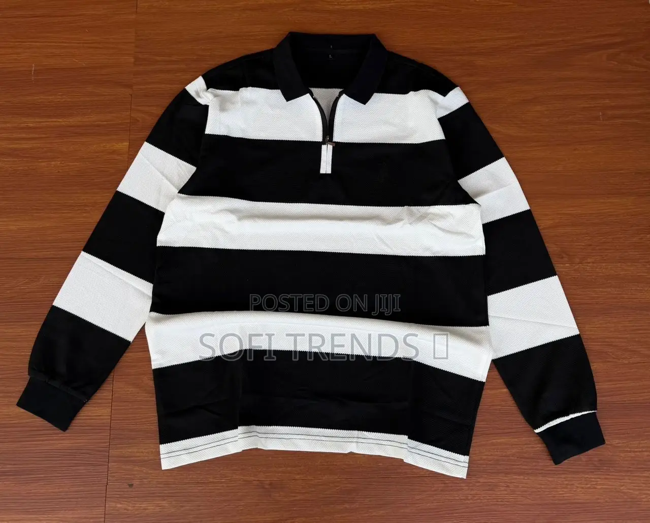 Quality Stripped Roundneck Sweartshirts