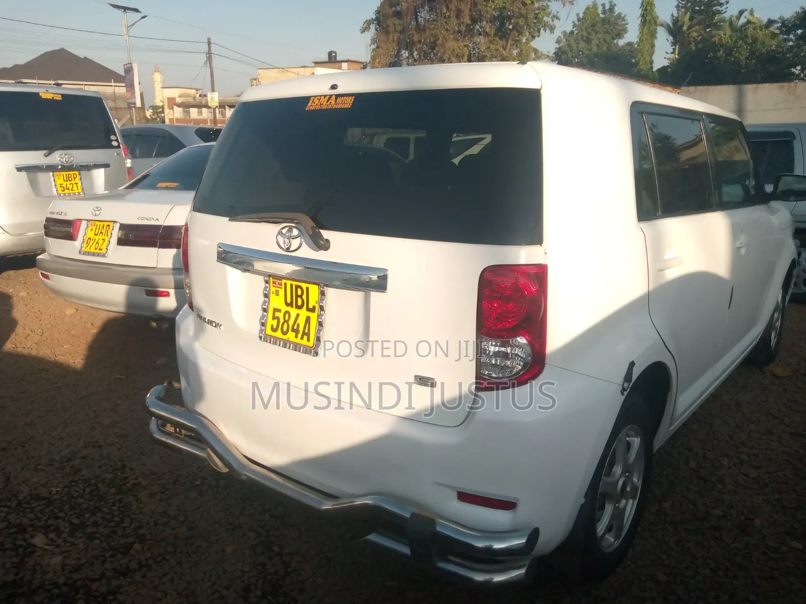 Toyota Corolla Rumion 2008 White