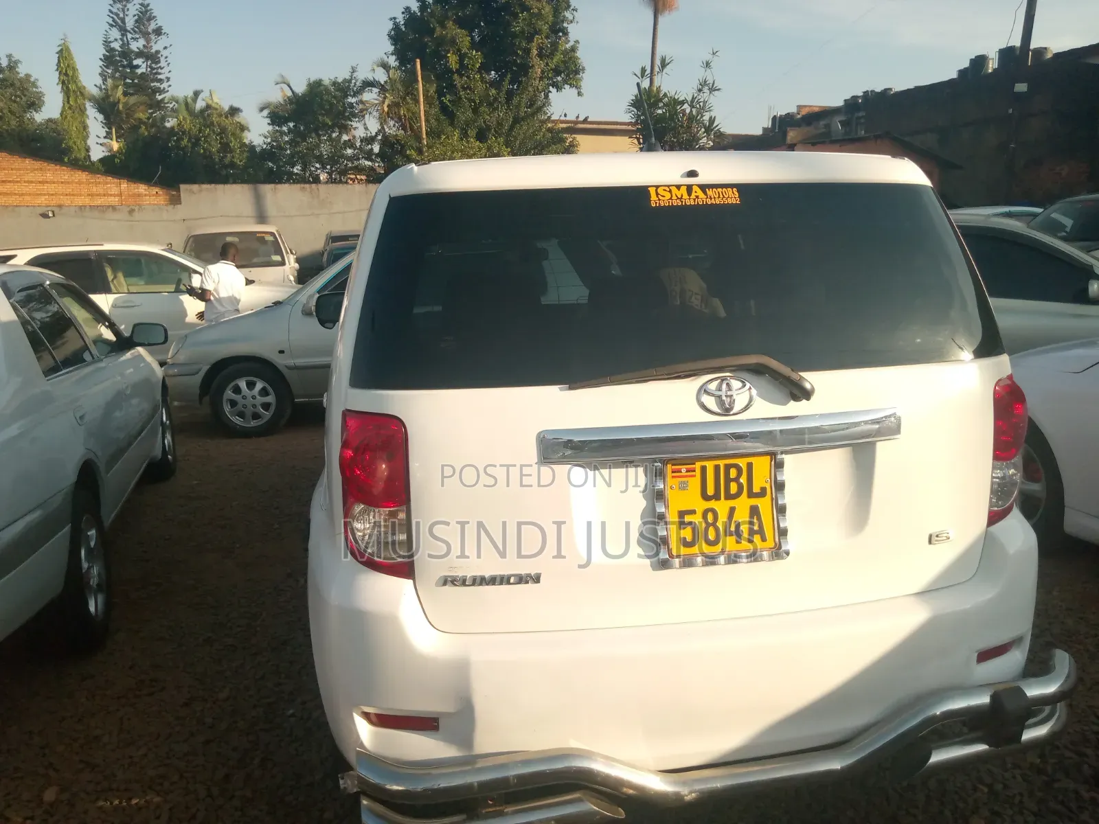 Toyota Corolla Rumion 2008 White