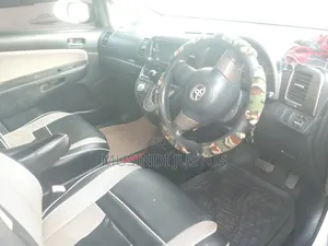 Toyota Wish 2005 White