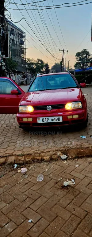 Volkswagen Golf 1998 Red