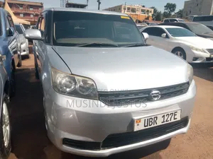 Toyota Corolla Rumion 2009 Silver
