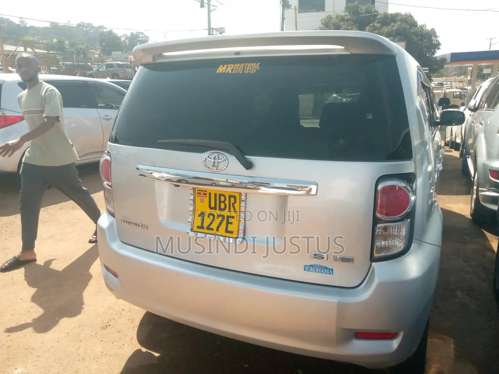 Toyota Corolla Rumion 2009 Silver