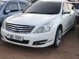Nissan Teana 2010 White