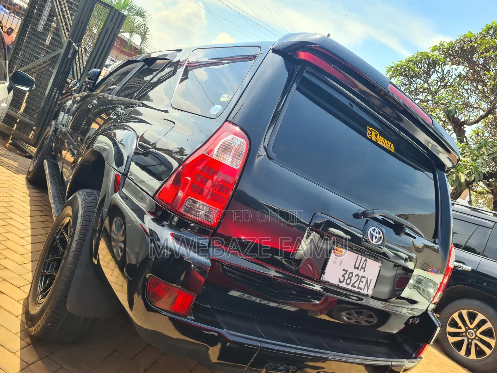 Toyota Hilux Surf 2009 Black