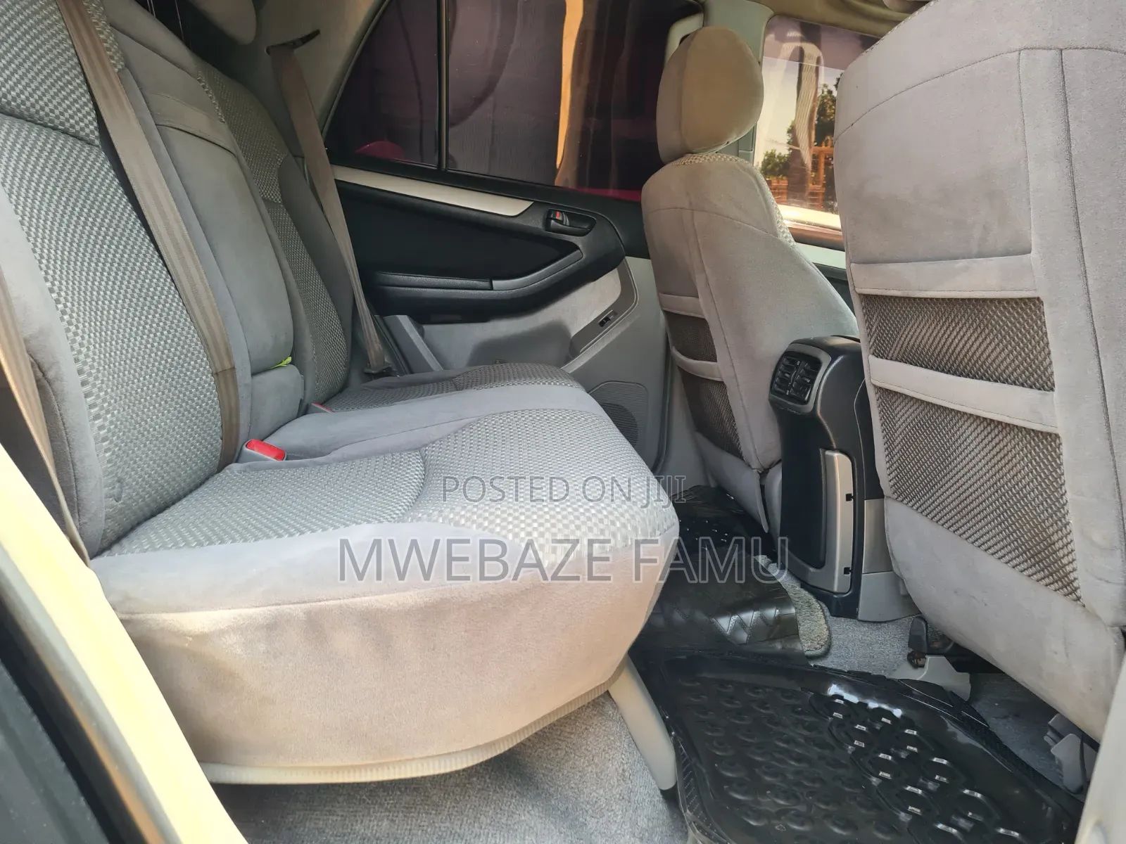 Toyota Hilux Surf 2009 Black