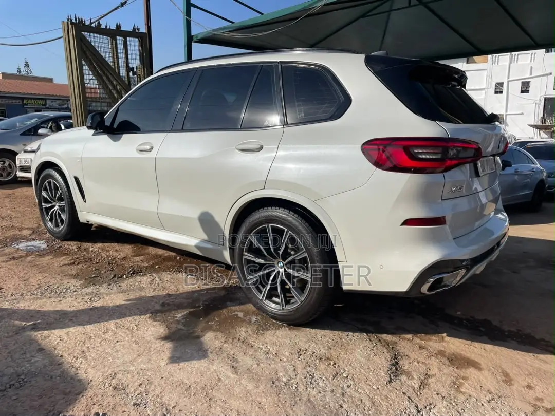 BMW X5 2020 White