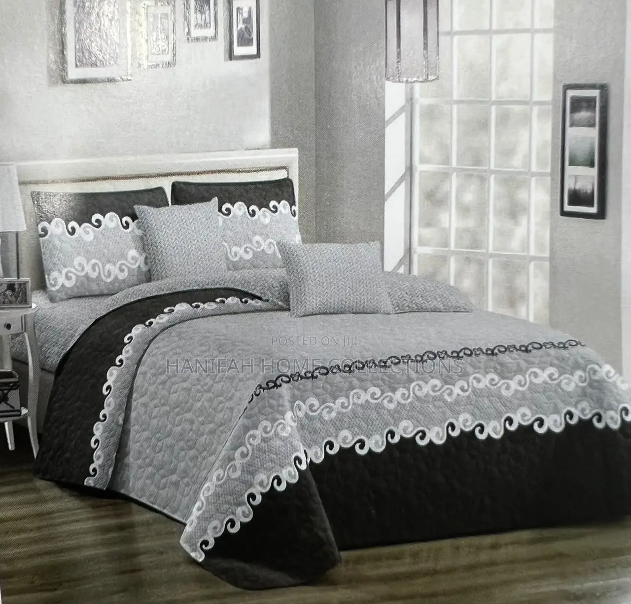 Pearl Lace Bedspread