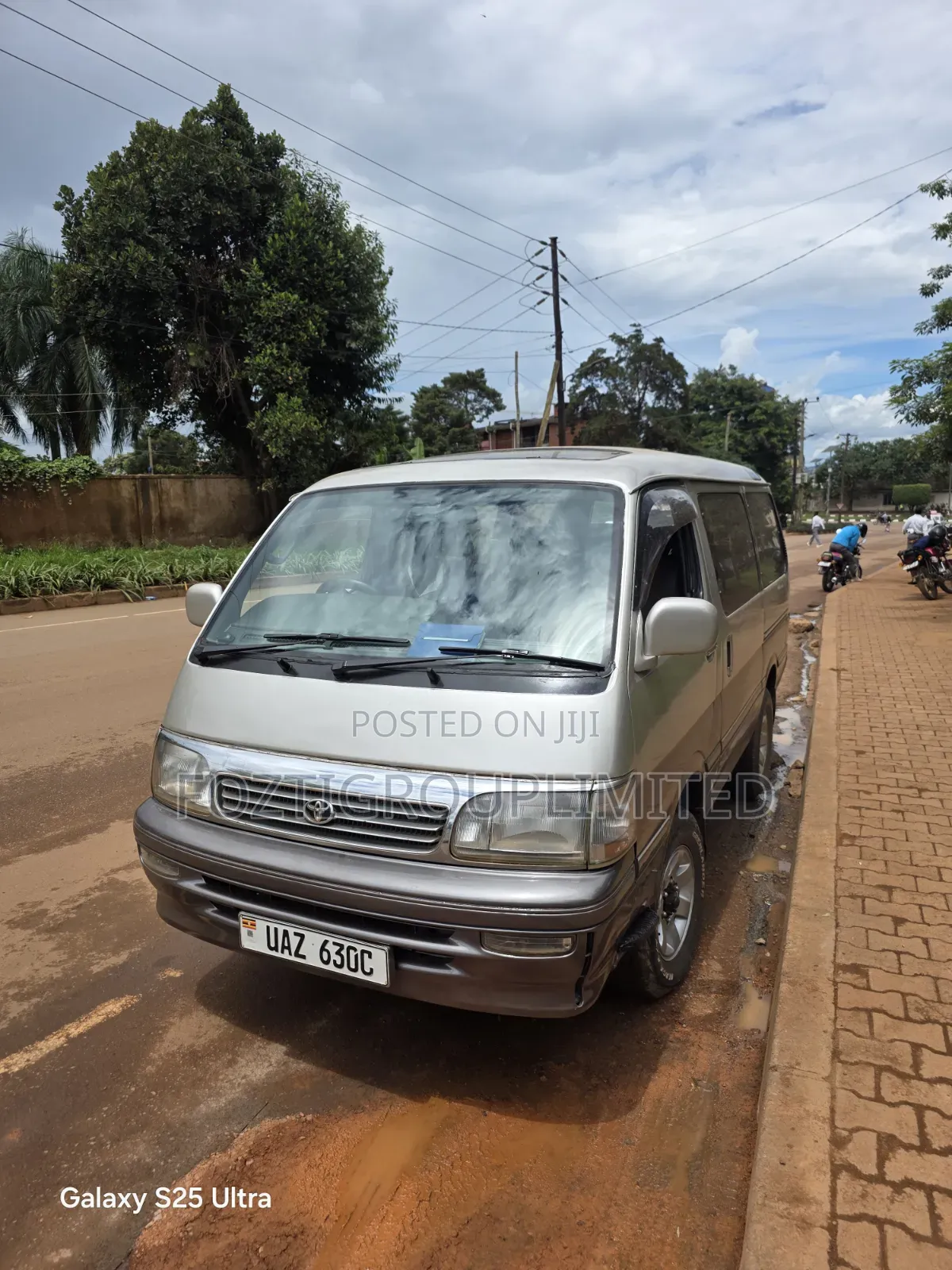 Toyota HiAce 1994 Gray