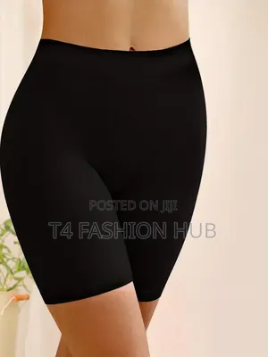 A Set Of 3 Women's Biker Panties -black Color