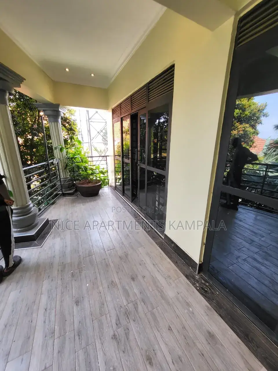 5bdrm Duplex in Muyenga, Central Division for rent