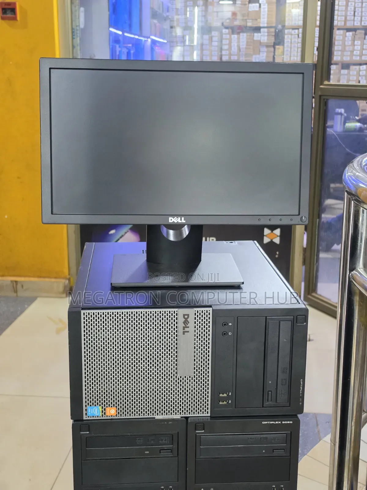 Desktop Computer Dell OptiPlex 3020 4GB Intel Core i3 HDD 500GB