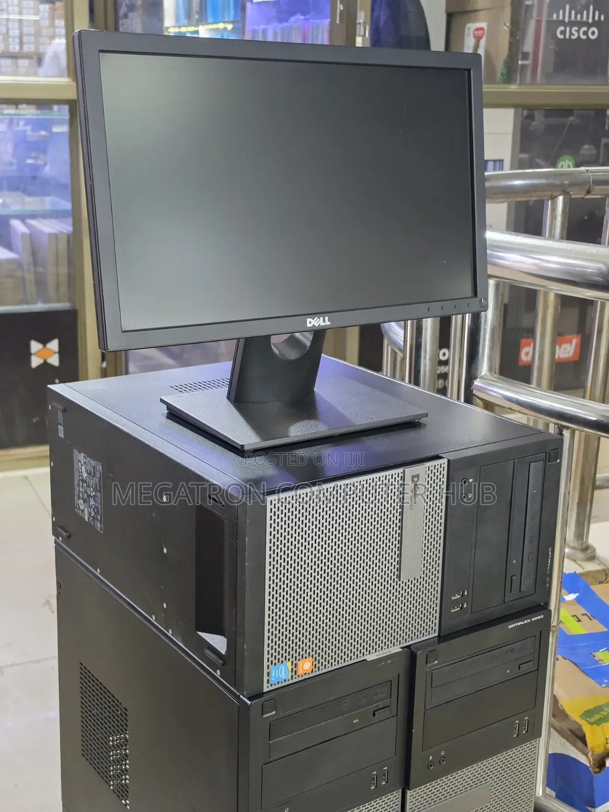 Desktop Computer Dell OptiPlex 3020 4GB Intel Core i3 HDD 500GB