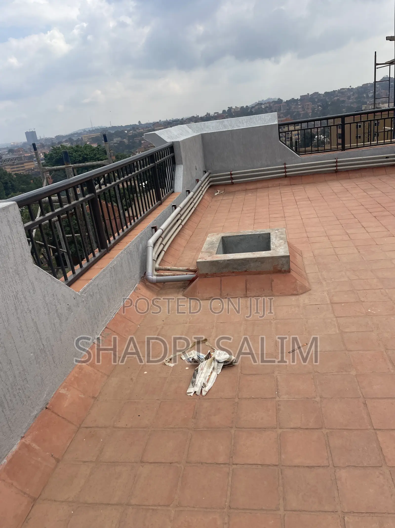 Dealers in Quarry Tiles