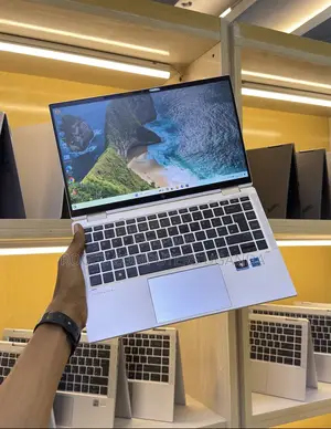 New Laptop HP EliteBook 1040 G8 32GB Intel Core i7 SSD 512GB