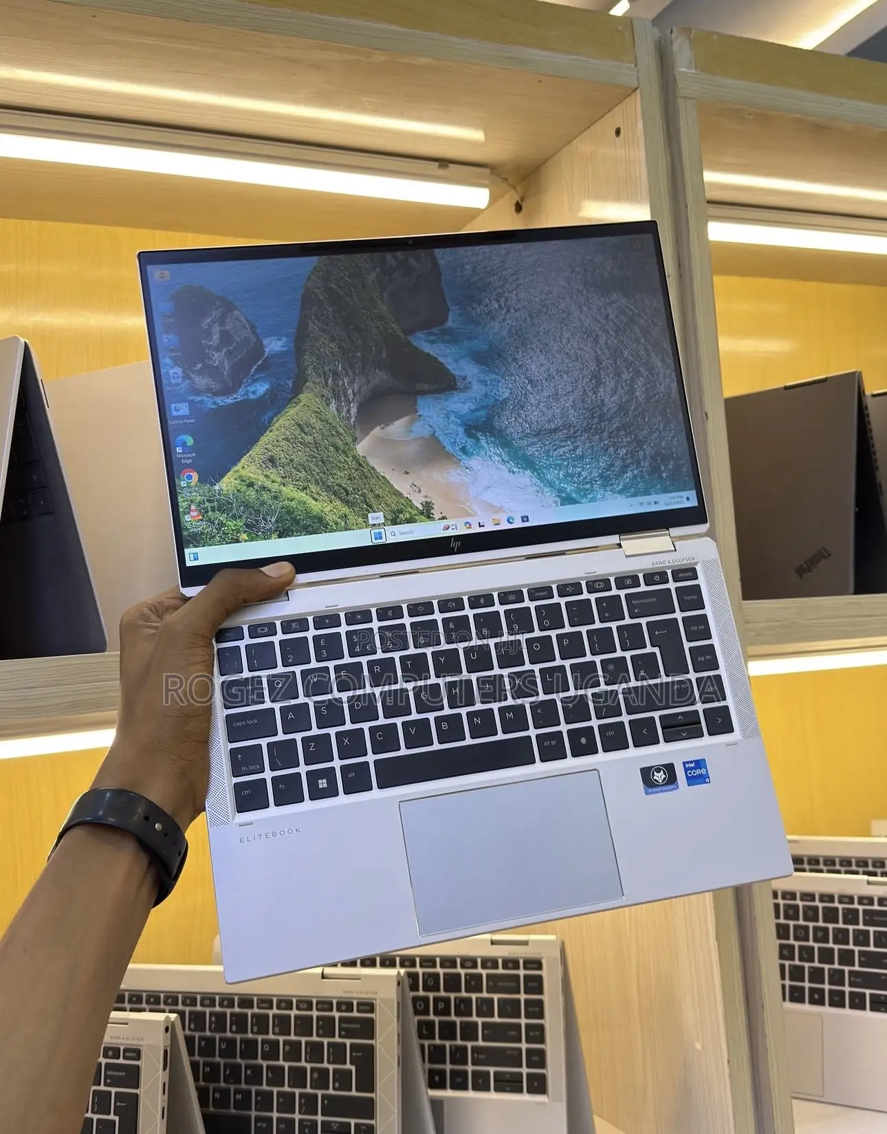 New Laptop HP EliteBook 1040 G8 32GB Intel Core i7 SSD 512GB