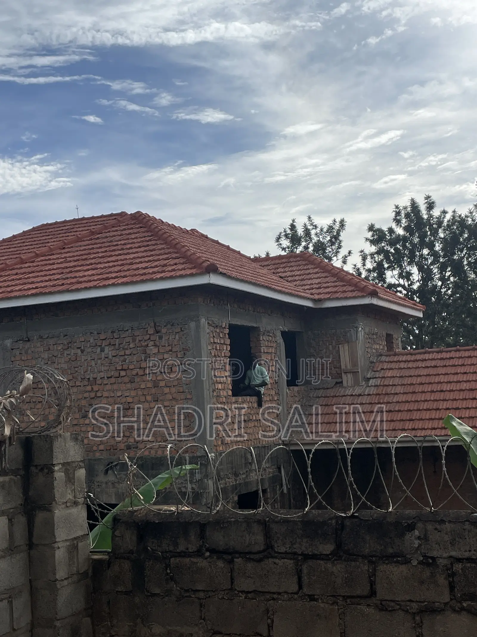 Decra Tile Roofs and Clay Tile Roofs