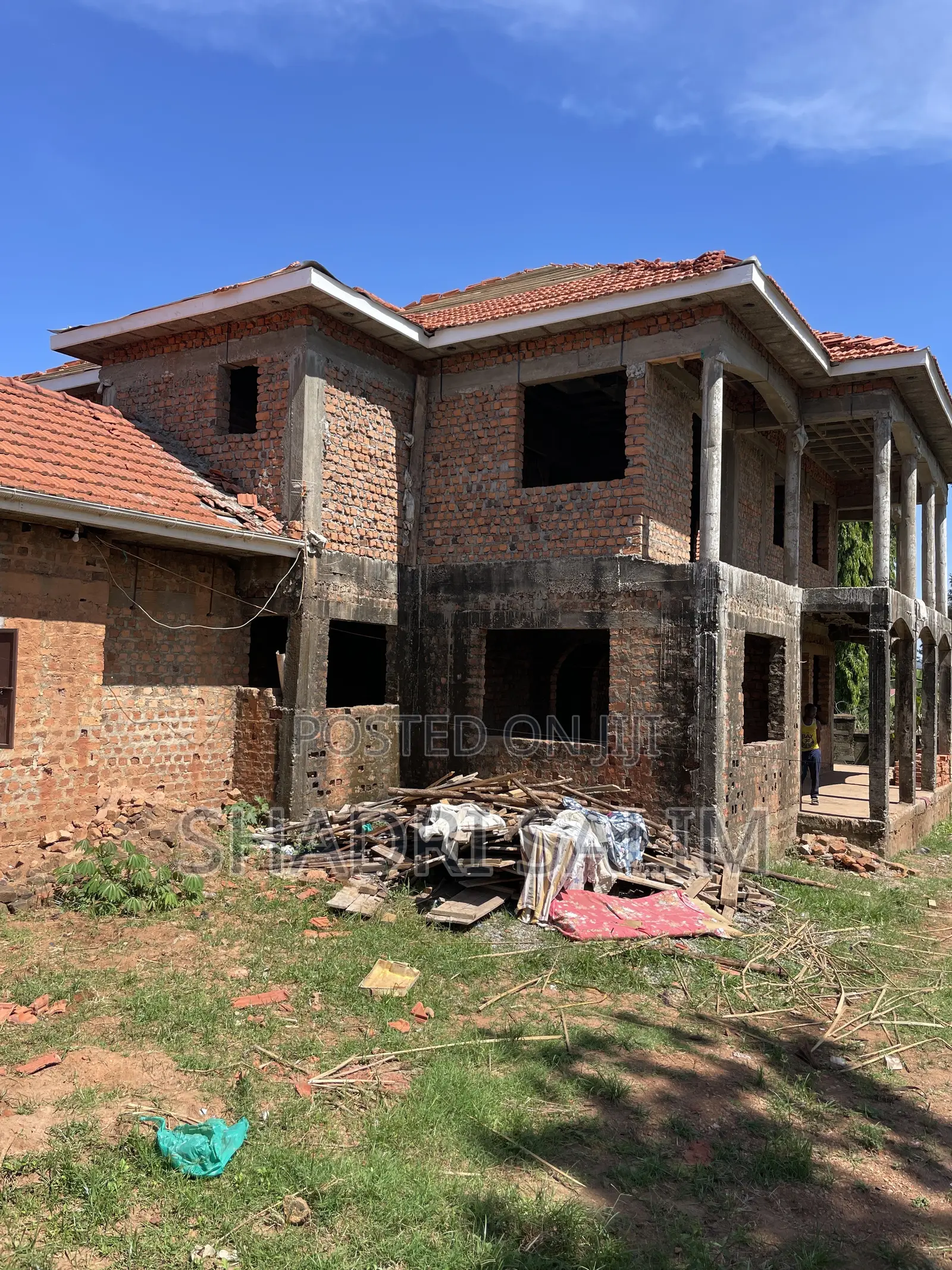 Decra Tile Roofs and Clay Tile Roofs