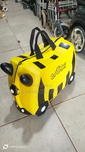 Uk Used Trunki Ride-on Kids Suitcase In The "Bernard The Bee" Design.