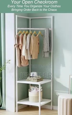 Multifunctional Simple Metallic Corner Rack