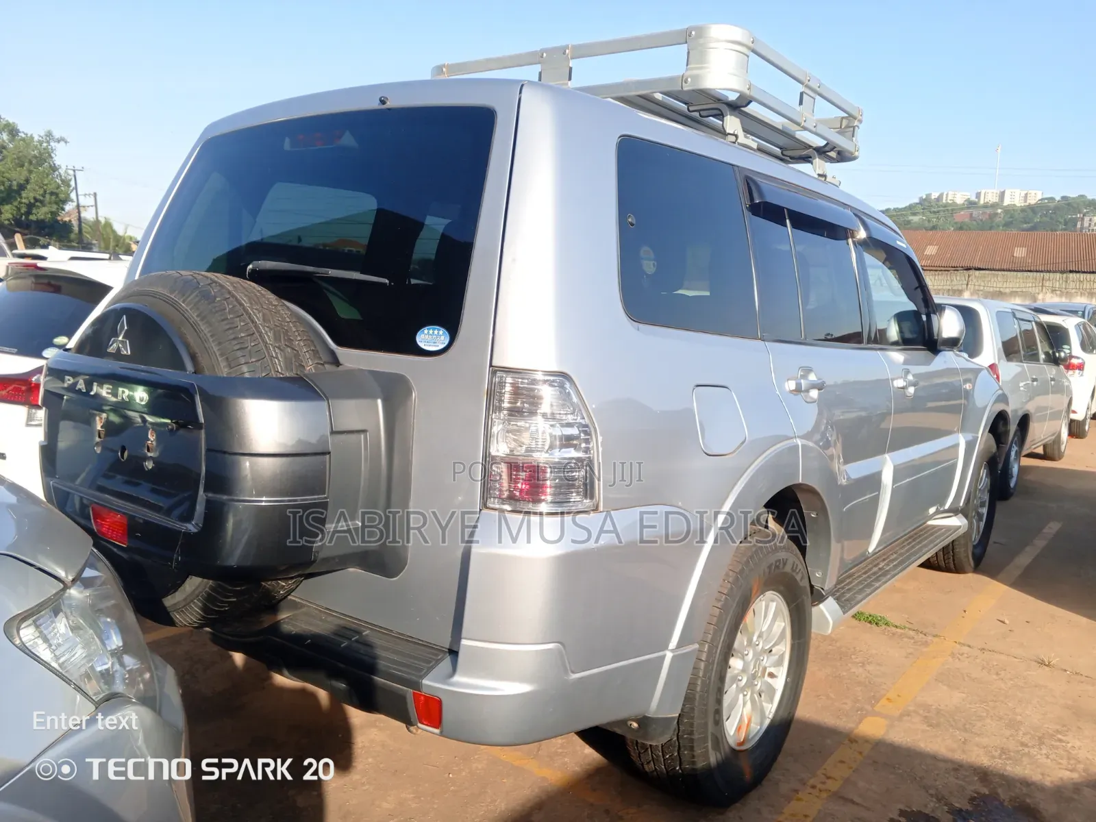 Mitsubishi Pajero 2012 Silver