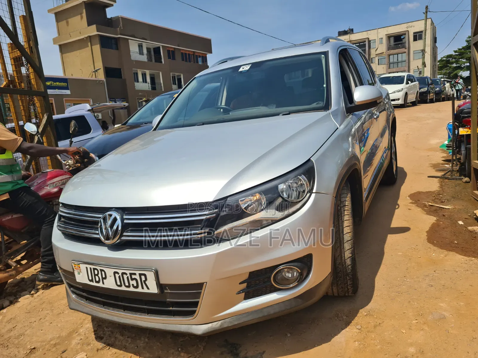 Volkswagen Tiguan 2012 Silver