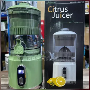 Rechargeable Citrus Juicer With Digital Display. Citrus Juicer