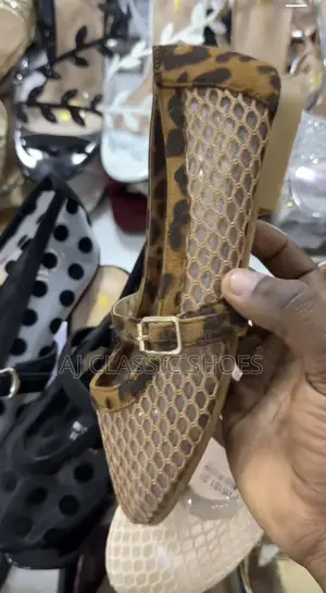 Mesh Pump Push Shoes