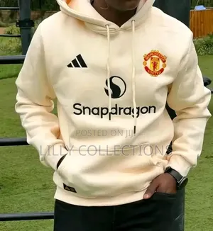 Manchester United Jumpers