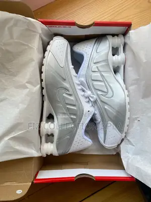 Nike Shox R4 White Silver