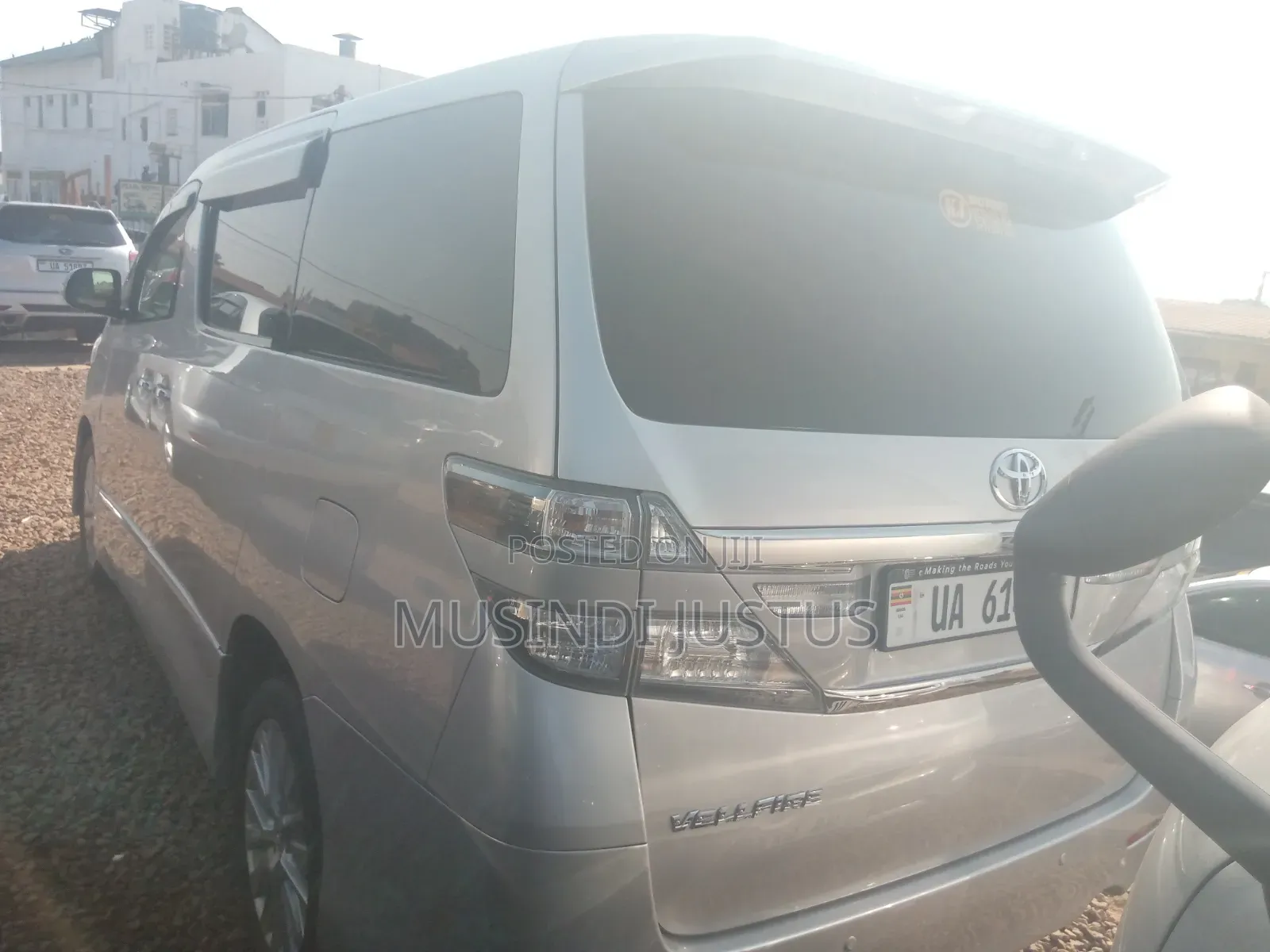 Toyota Alphard 2012 Silver