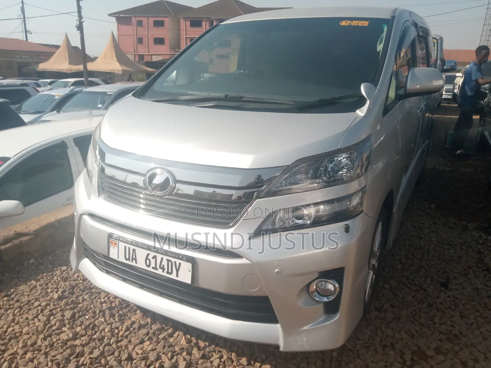 Toyota Alphard 2012 Silver