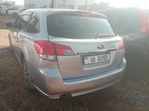 Subaru Legacy 2015 Silver