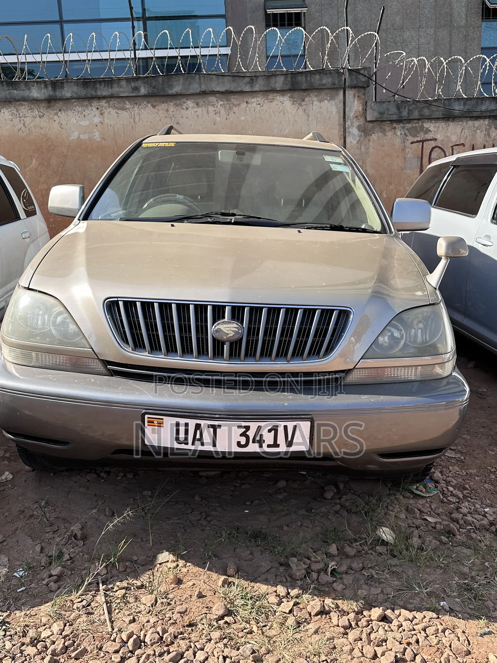 Toyota Harrier 2002 Silver