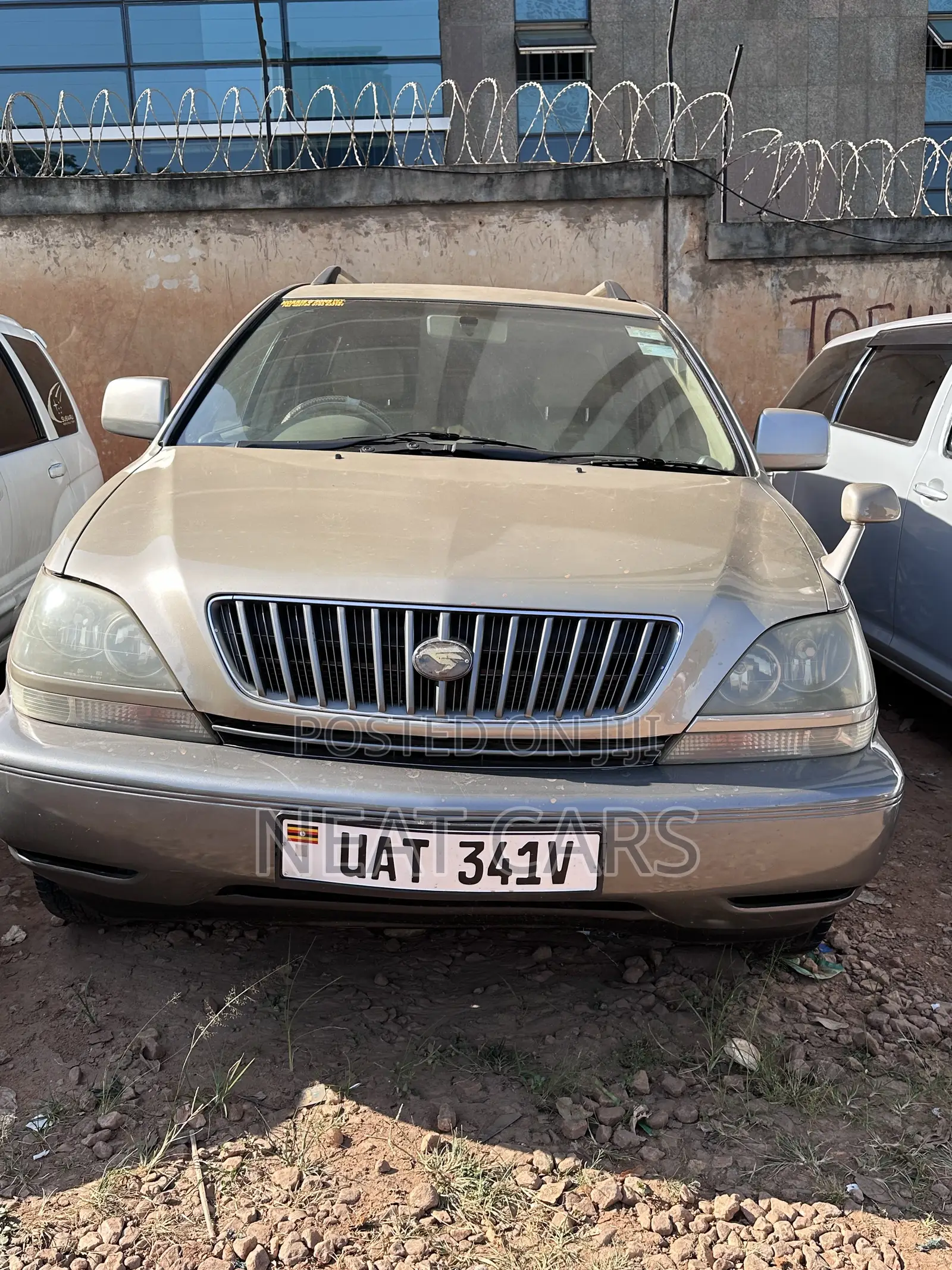 Toyota Harrier 2002 Silver