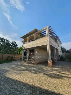 4bdrm Duplex in Buziga, Central Division for rent